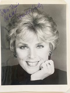 Mariette Hartley signed photo