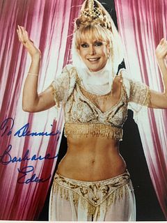 I Dream of Jeannie Barbara Eden signed magazine page 