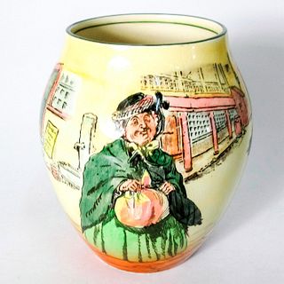 Sairey Gamp Vase, D5175 - Royal Doulton