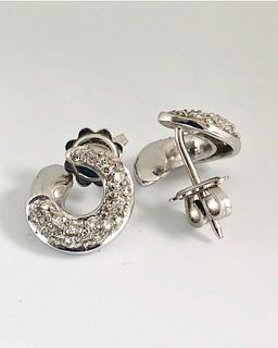 WHITE GOLD
 AND DIAMOND EARRING