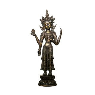 A Standing Metal Avalokiteshvara | พระโพธิสัตว์ อวโลกิเตศวรเนื้อโลหะ