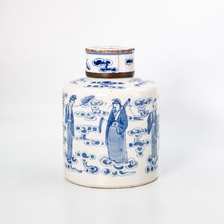A Blue And White Porcelain Tea Caddy | ถ้ำชากระเบื้องเคลือบน้ำเงินขาว