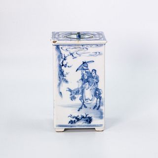 A Very Rare Blue And White Porcelain Pot  | กาโสมกระเบื้องเคลือบน้ำเงินขาว