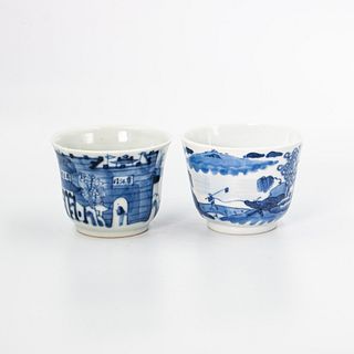 Two Blue And White Porcelain Teacups | ถ้วยชากระเบื้องเคลือบน้ำเงินขาว 2 ใบ