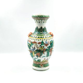 A Polychrome Vase | แจกันกระเบื้องเคลือบลายสี