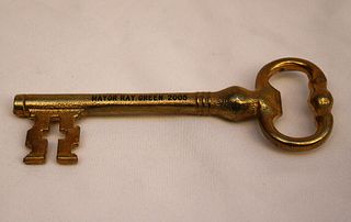 TONY CURTIS ESTATE KEY OF CITY OF SAN FRANCISCO PRESENTED TO T. CURTIS BY MAYOR