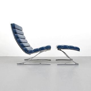 Design Institute of America (DIA) Lounge Chair