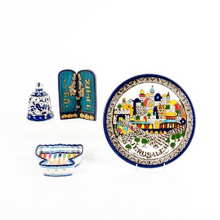4pc Vintage Ceramic Judaica Grouping