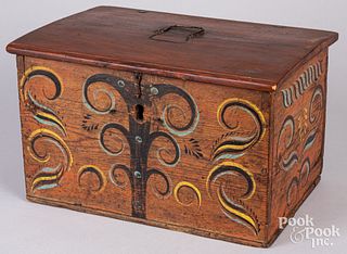 Scandinavian painted pine valuables box, 19th c.