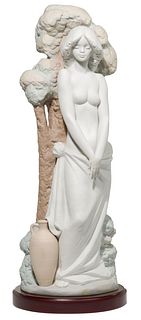 Lladro #1461 'Youthful Beauty' Signed Figurine