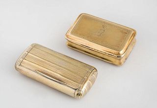 GEORGE III CRESTED SILVER-GILT VINAIGRETTE AND A GEORGE III SILVER-GILT SNUFF BOX
