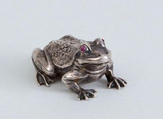 ENGLISH SILVER MODEL OF A FROG, WITH GARNET EYES