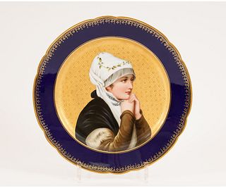 VIENNESE PAINTED PORCELAIN PLATE