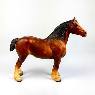 Breyer Model Horse, Clydesdale Mare 83