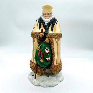 Pipka Gallery Collection Resin Figurine, Hungarian Santa