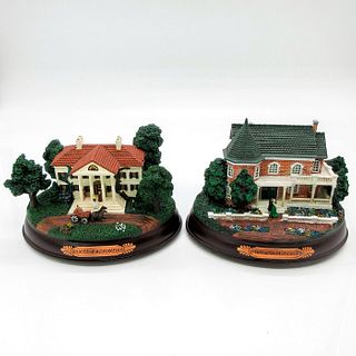 2pc Hawthorne Village, Gone with the Wind Lighted Figures