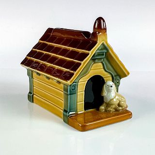 Vintage Wade Whimsy Puppy Dog Kennel Money Bank