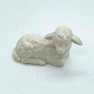 Vintage Goebel Hummel White Nativity Sheep Figurine