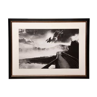 WALKWAY OVER THE LAKE. 2006. Impresión por New York Art Publishing. Enmarcada. Ligeros detalles de conservación. 60 x 90 cm