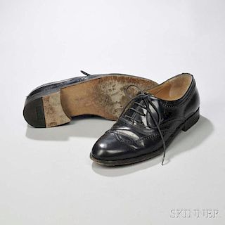 Little Jimmy Dickens     A Pair of Vintage Bally Wingtip Dress Shoes