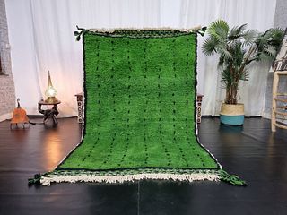 Lovely Authentic Green Rug