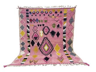 Stylish Pink Wool Rug