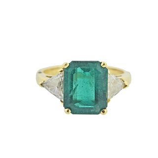 14k Gold Green Stone Diamond Ring