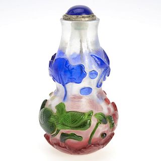 Chinese three color Peking glass snuff bottle