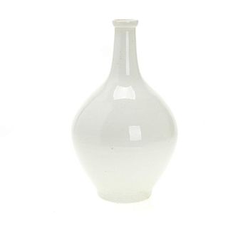 Chinese blanc de chine bottle vase