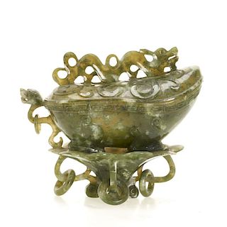 Chinese spinach jade boat-form vessel and cover