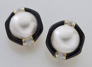 18K gold, mabe pearl, diamond and onyx earrings