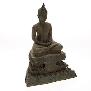 Antique Southeast Asian bronze seated Buddha
