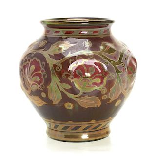 Pilkington Royal Lancastrian lustre vase