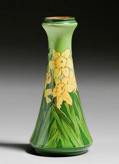 American Arts & Crafts Hand-Decorated English Porcelain Vase c1910