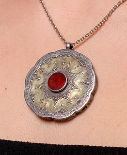 Arts & Crafts Period Gilt Sterling Medallion Pendant Necklace c1910