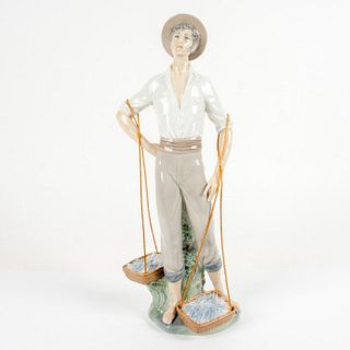Lladro Figurine, Fisher Man 1004802