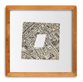 Sol LeWitt R864. A square of Florence without a Paralellogramm. Offset, mittig ausgeschnitten,  auf festem Velin. 10 x 10 cm. Verso mit Tinte signiert