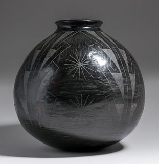 Mata Ortiz Large Vase