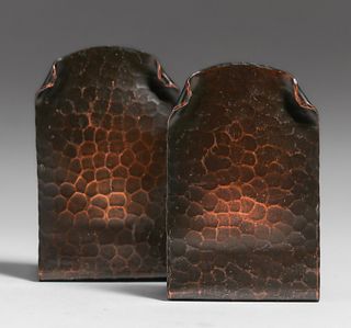 Small Early Craftsman Studios Hammered Copper Bookends c1920