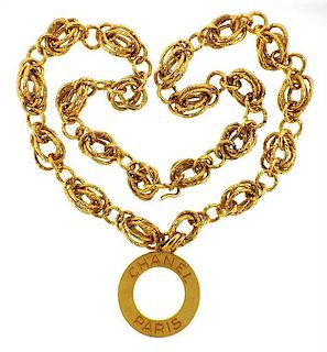 Vintage Chanel Gold Tone Large Round Pendant Top Necklace