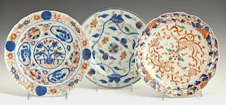 Group of Three Imari Porcelain Plates, early 19th