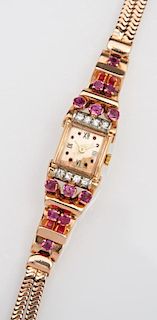 Lady's 14K Rose Gold Quartz Wristwatch, mounted wi