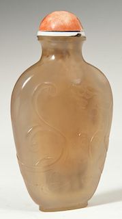 Chinese Carved Agate Snuff Bottle, early 20th c.,