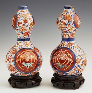 Pair of Imari Porcelain Double Gourd Vases, early