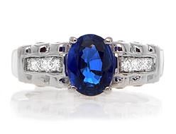 18K GOLD SAPPHIRE RING WITH DIAMONDS
