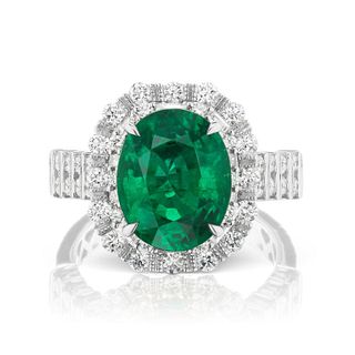 18K GOLD 5.0 CTTW EMERALD AND DIAMOND RING