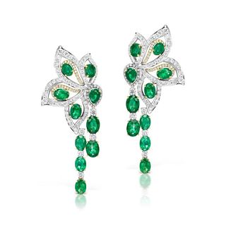 18K GOLD 19CTTW EMERALD AND DIAMOND EARRING
