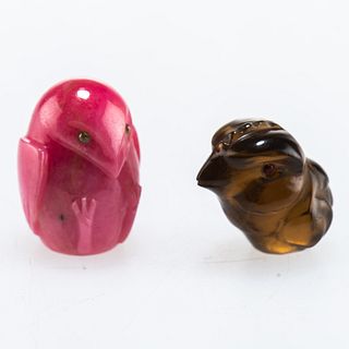 CARL FABERGE, A RHODONITE CARVING OF A BABY BIRD
