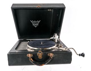 RCA Victrola Portable Suitcase Phonograph