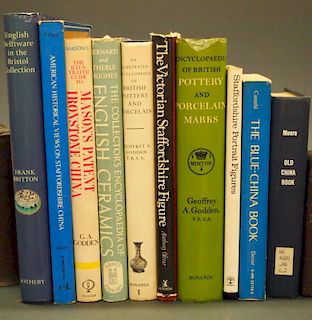 Lot of 10 Antiques reference books